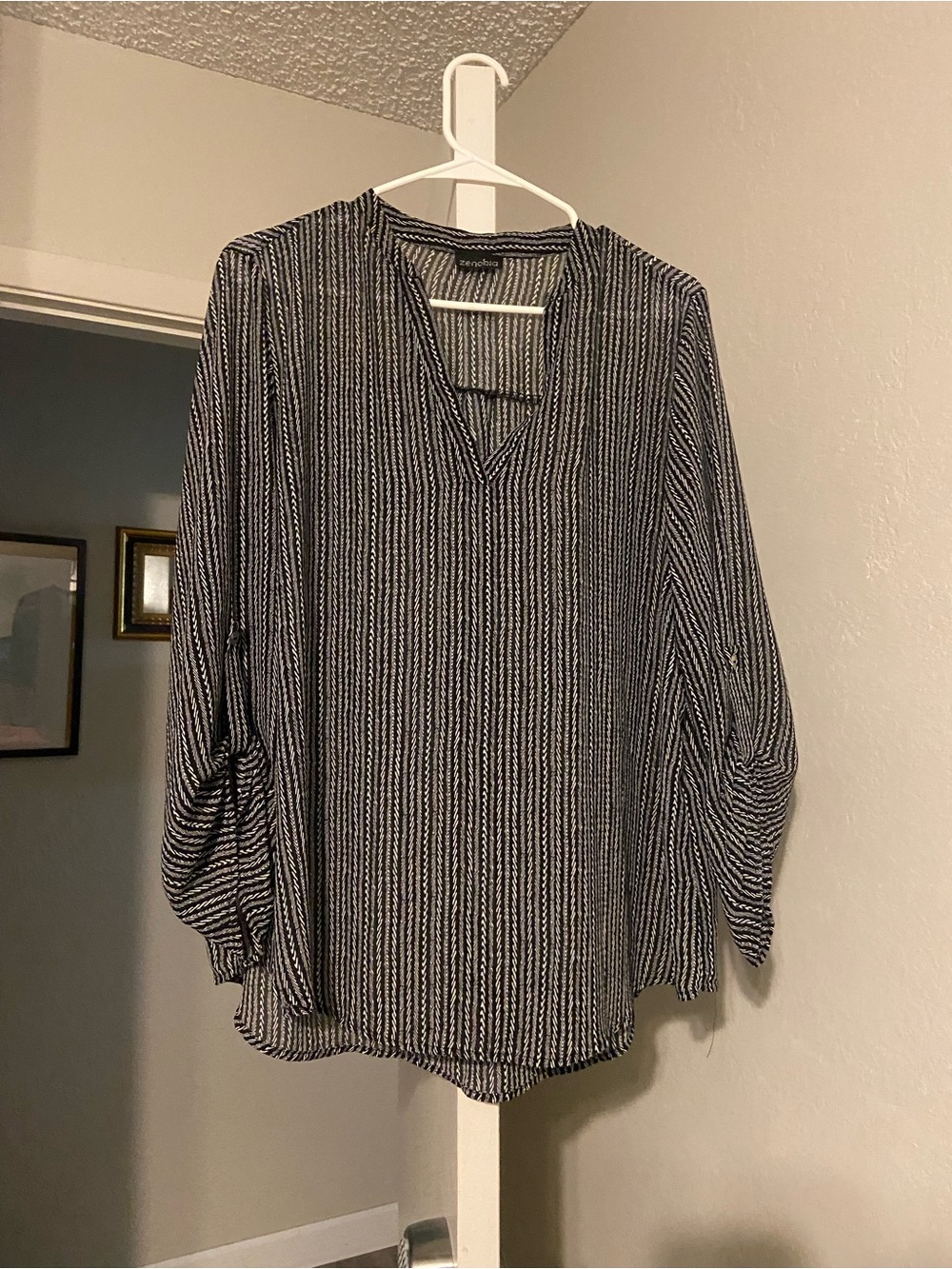 Zenobia Black and White Striped V-Neck Tunic Blouse
